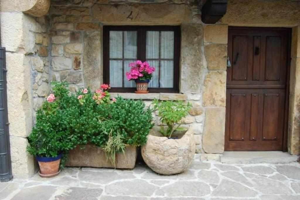 La Regenta Picos De Europa Villa Poo  Buitenkant foto